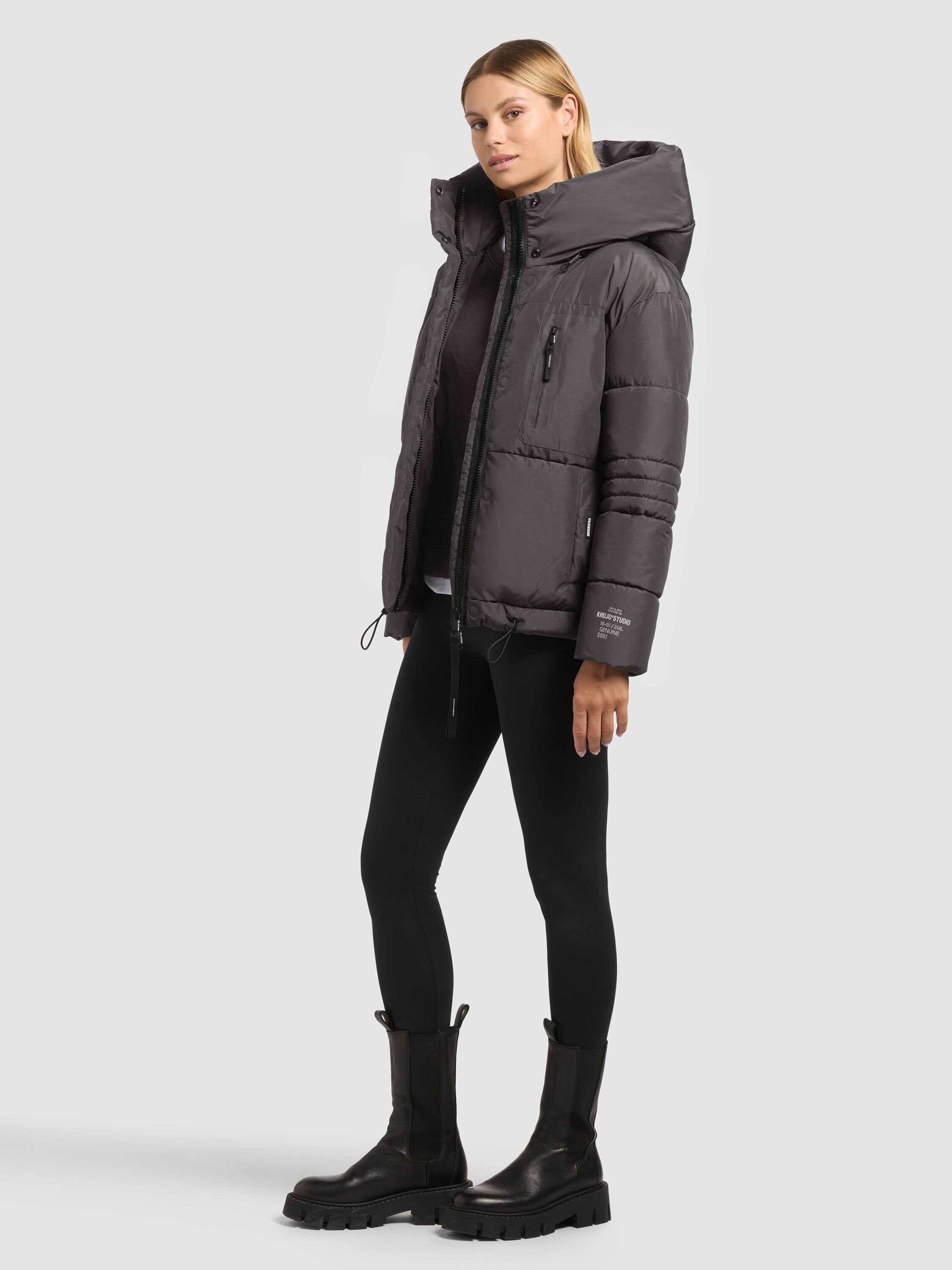 khujo-jacke-peeke2-graphite-grey-mit-handschuhen-damen-steppjacke image 6