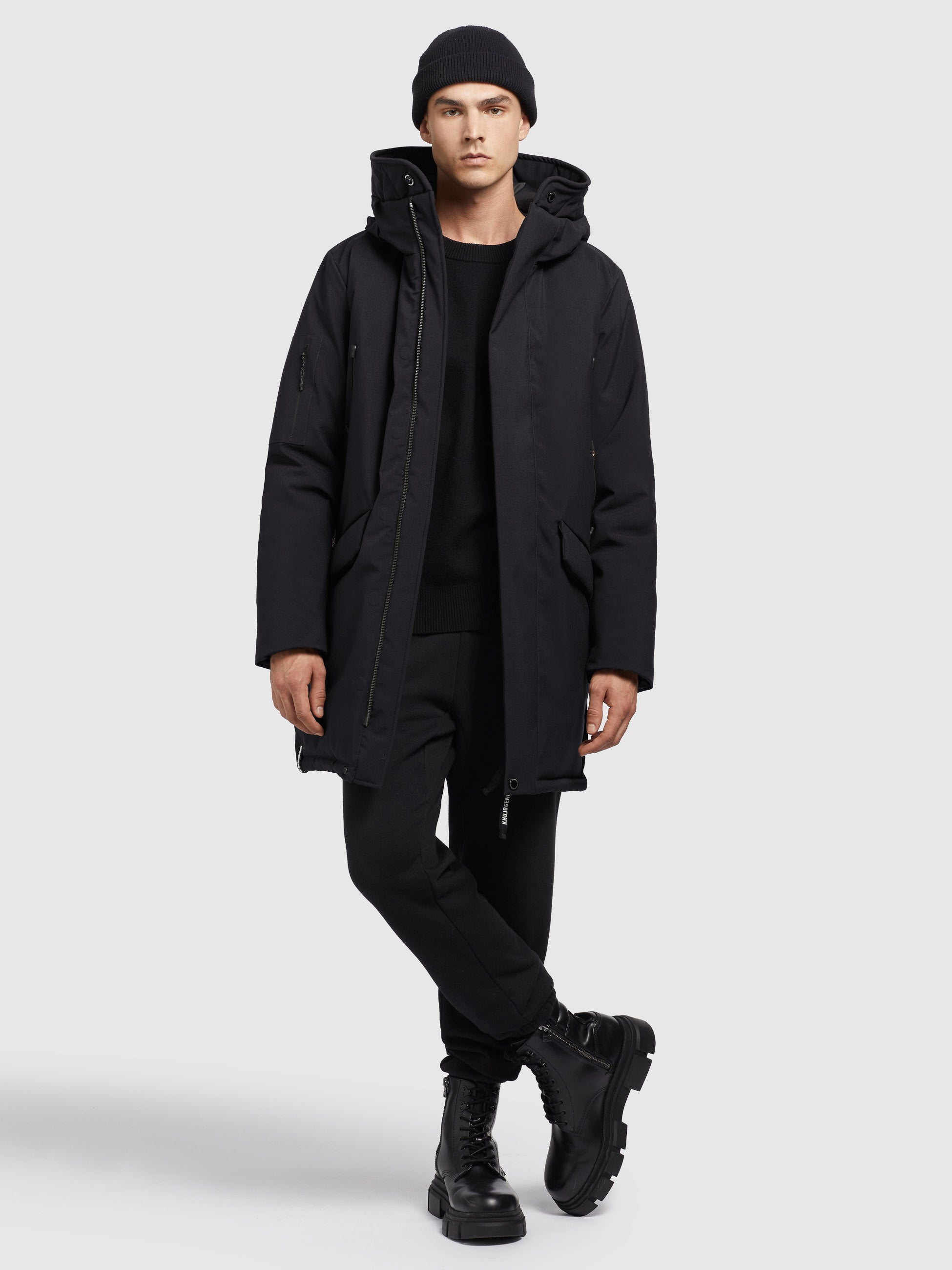 khujo-mantel-carl2-schwarz-parka-mantel-im-loose-fit-mit-kapuze image 6