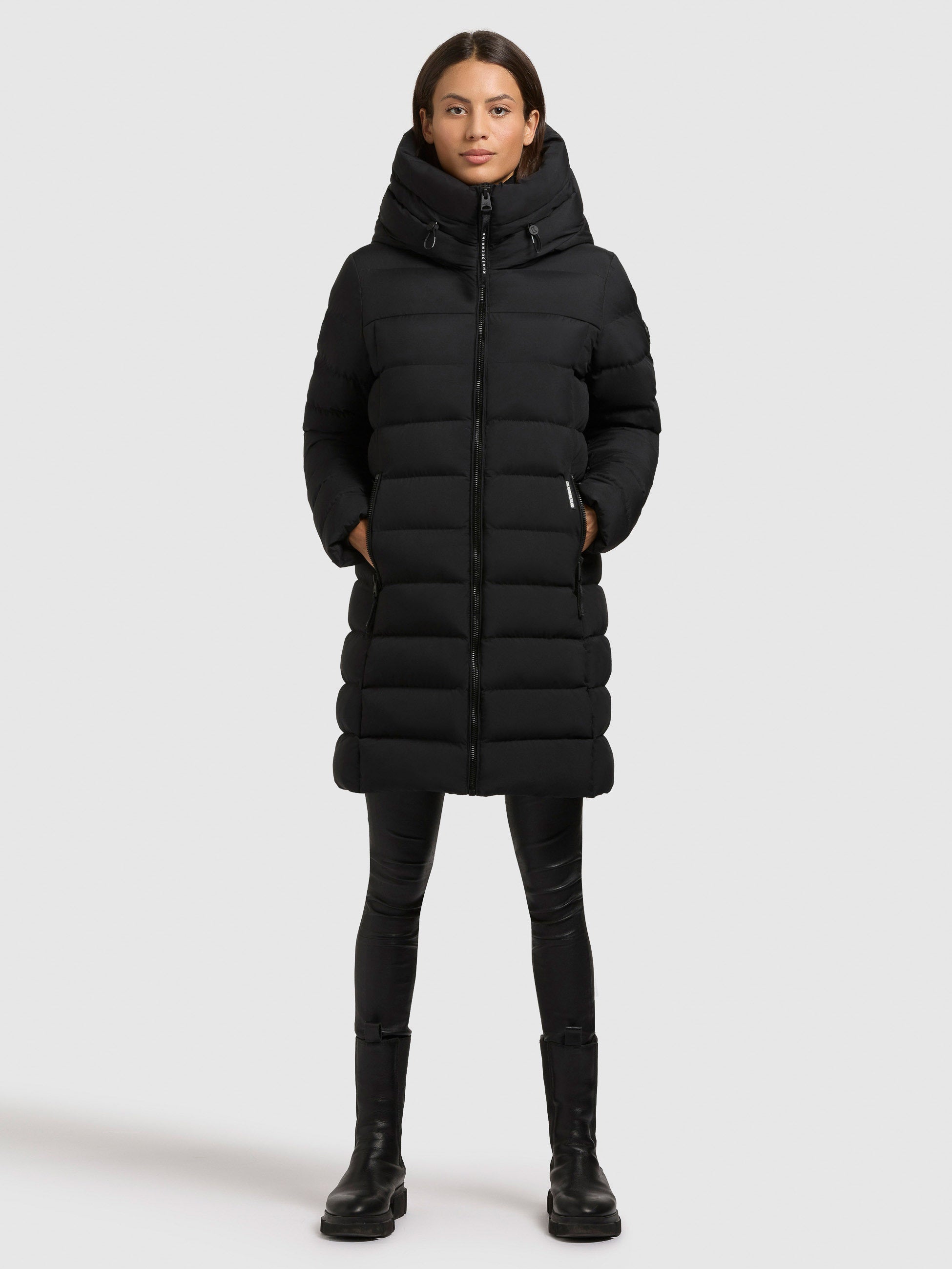 khujo-nekar-black-steppjacke-minimalistische-winterjacke-mit-silber-innenfutter image 1