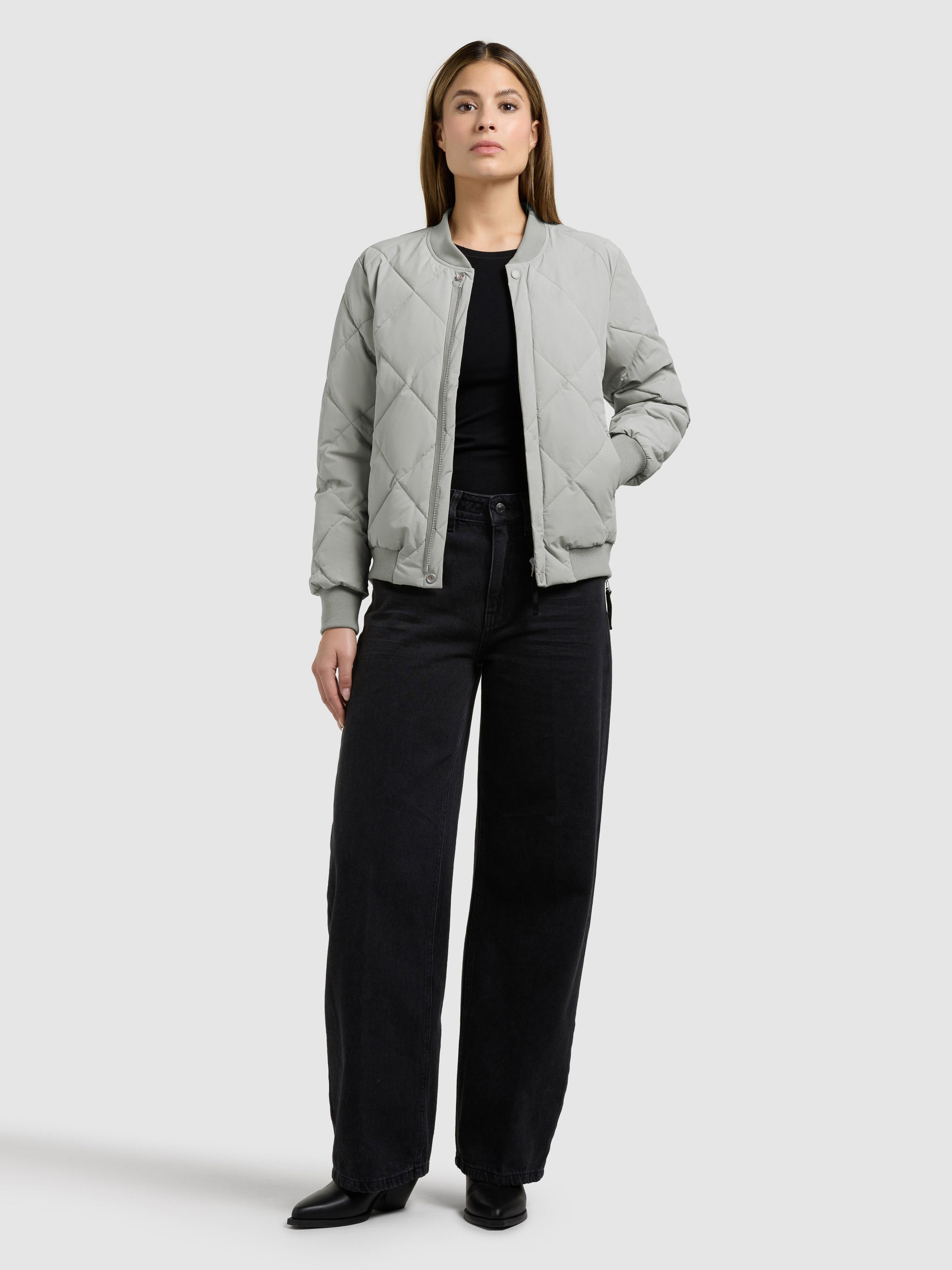 khujo-jacke-ange2-cloud-green-kurze-bomber-steppjacke-f-r-damen image 6