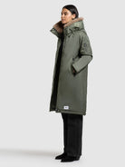 khujo-coat-oliva-sage-green-wintermantel-damen-mit-abnehmbarem-kunstfell image 2