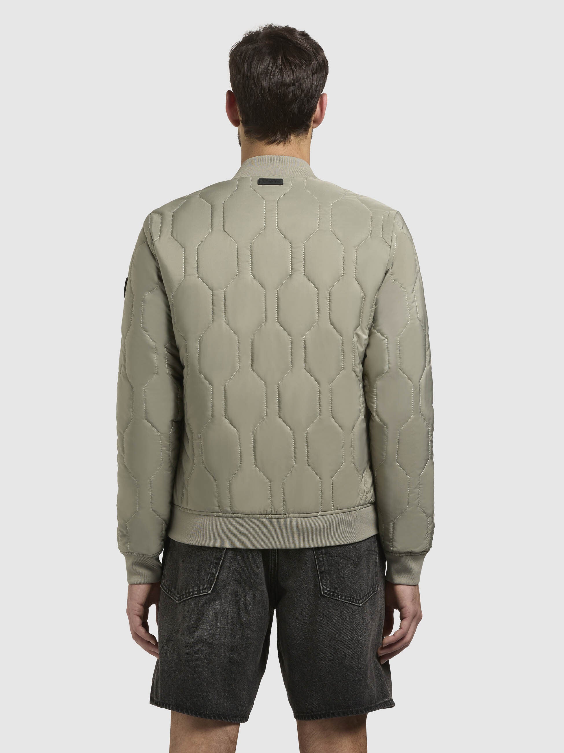 khujo-jacke-rason-graugr-n-steppjacke-h-ftlang-mit-brusttasche image 3
