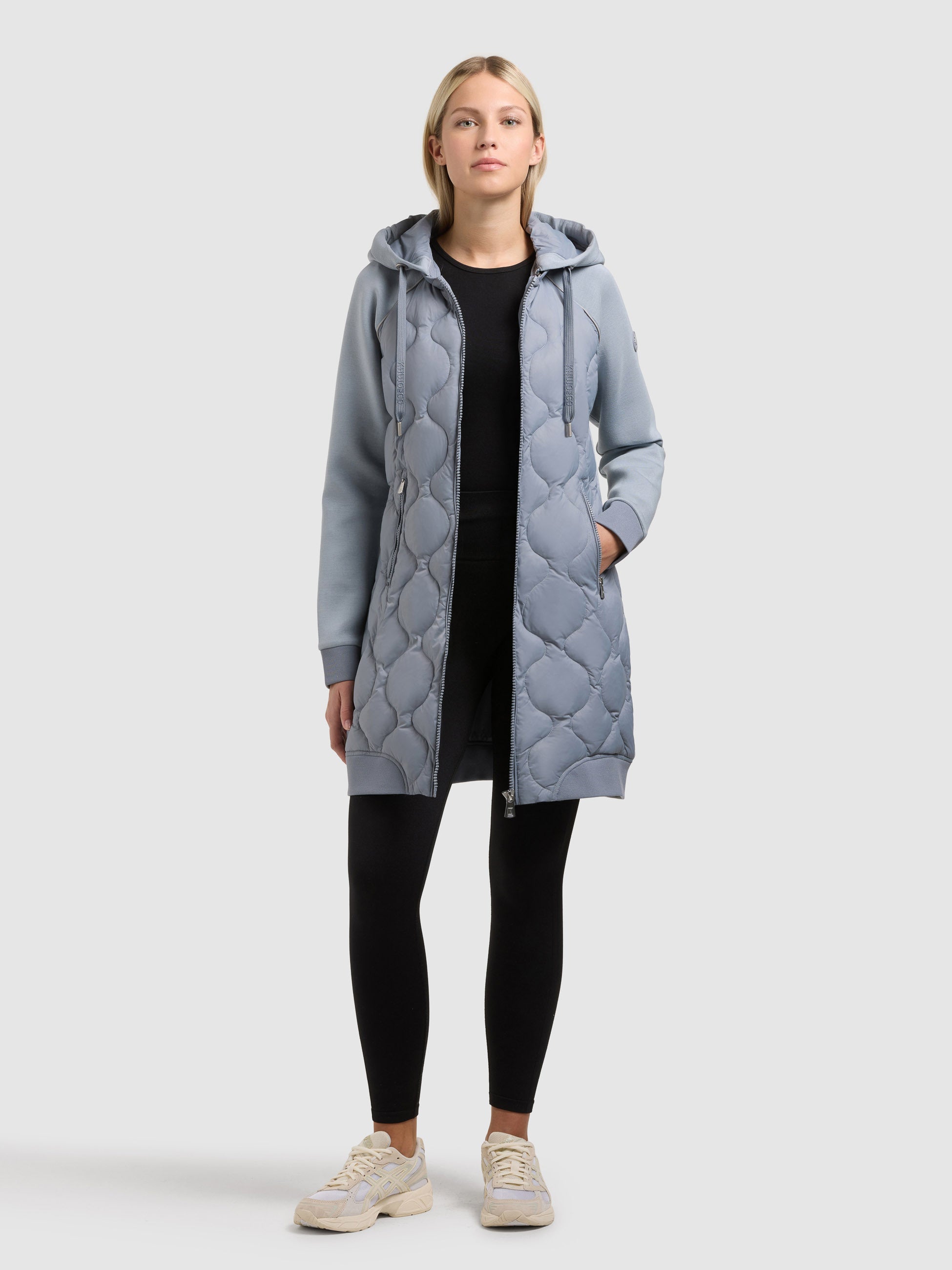 khujo-mantel-nora-misty-blue-steppmantel-materialmix-bergang image 2