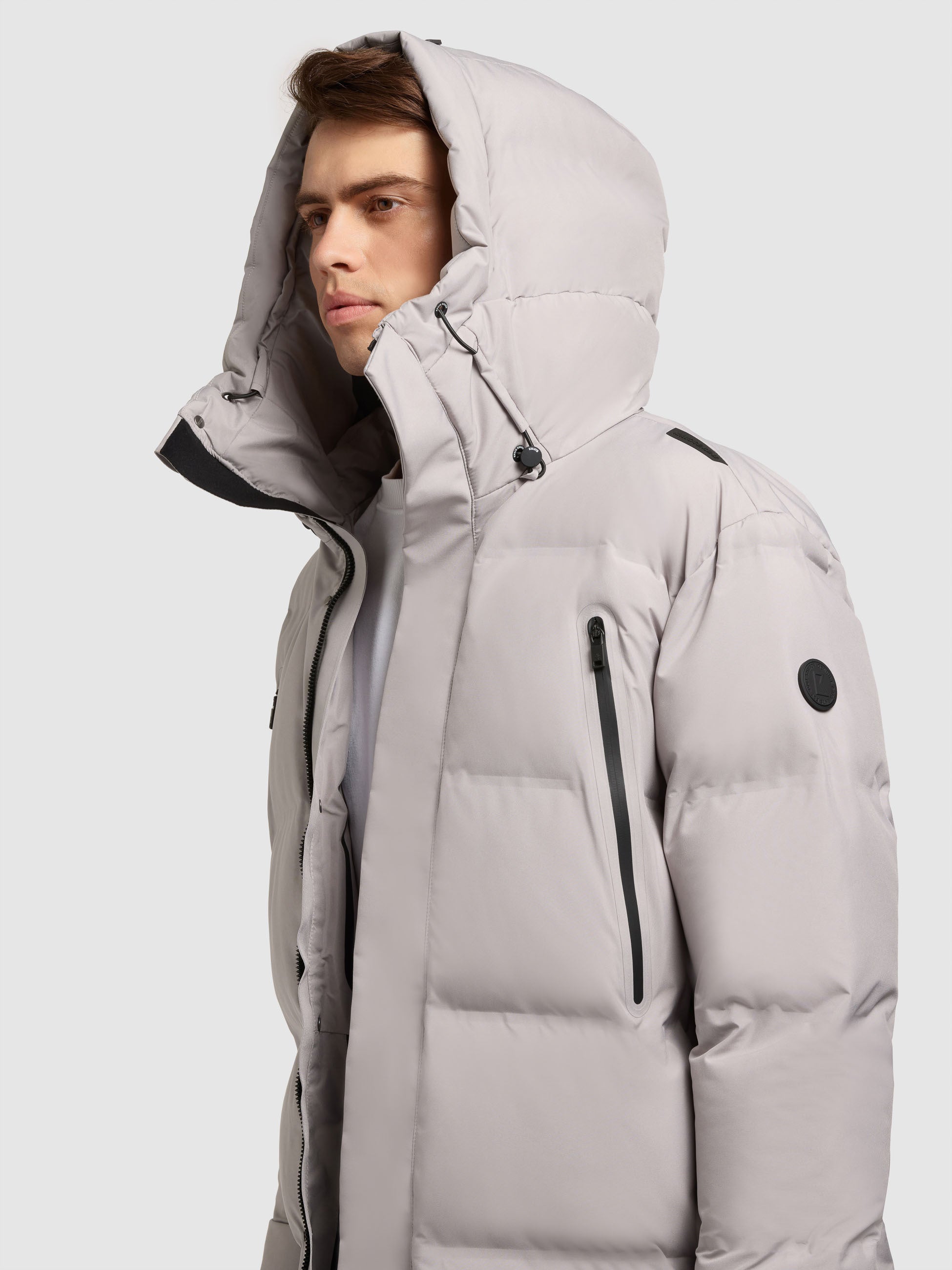 khujo-mantel-morse3-blizzard-grey-damen-winter-steppmantel-mit-rucksacktr-gern image 7