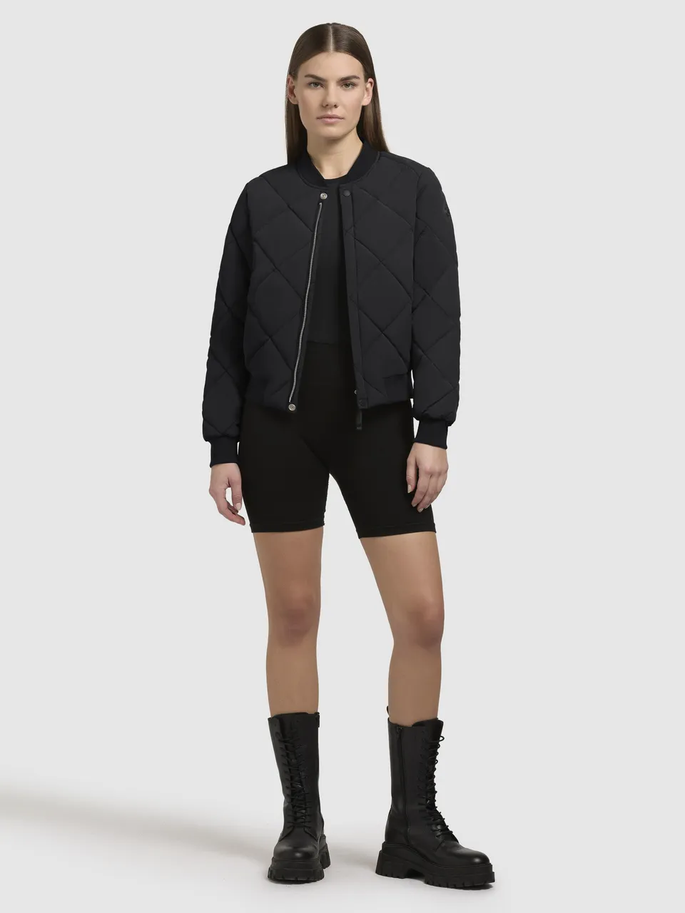 khujo-ange-bomberjacke-schwarz-kurz-damen image 1