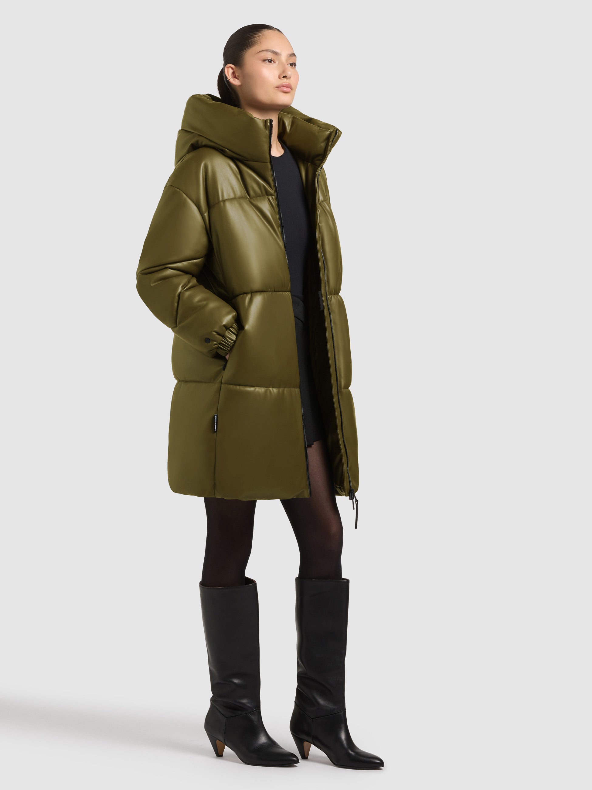 khujo-mantel-lorsa-olive-damen-wintermantel-loose-fit-in-lederoptik image 6