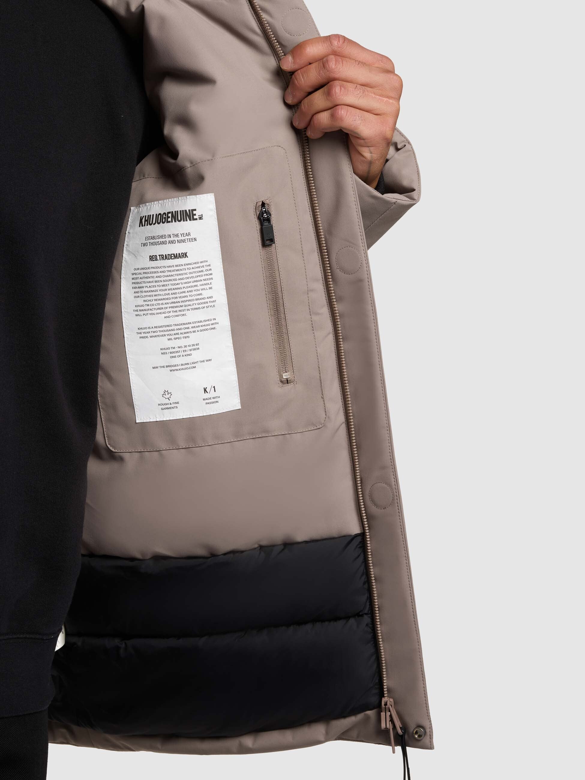 khujo-jacke-etian-greige-kapuzenjacke-regular-fit-h-ftlang image 8
