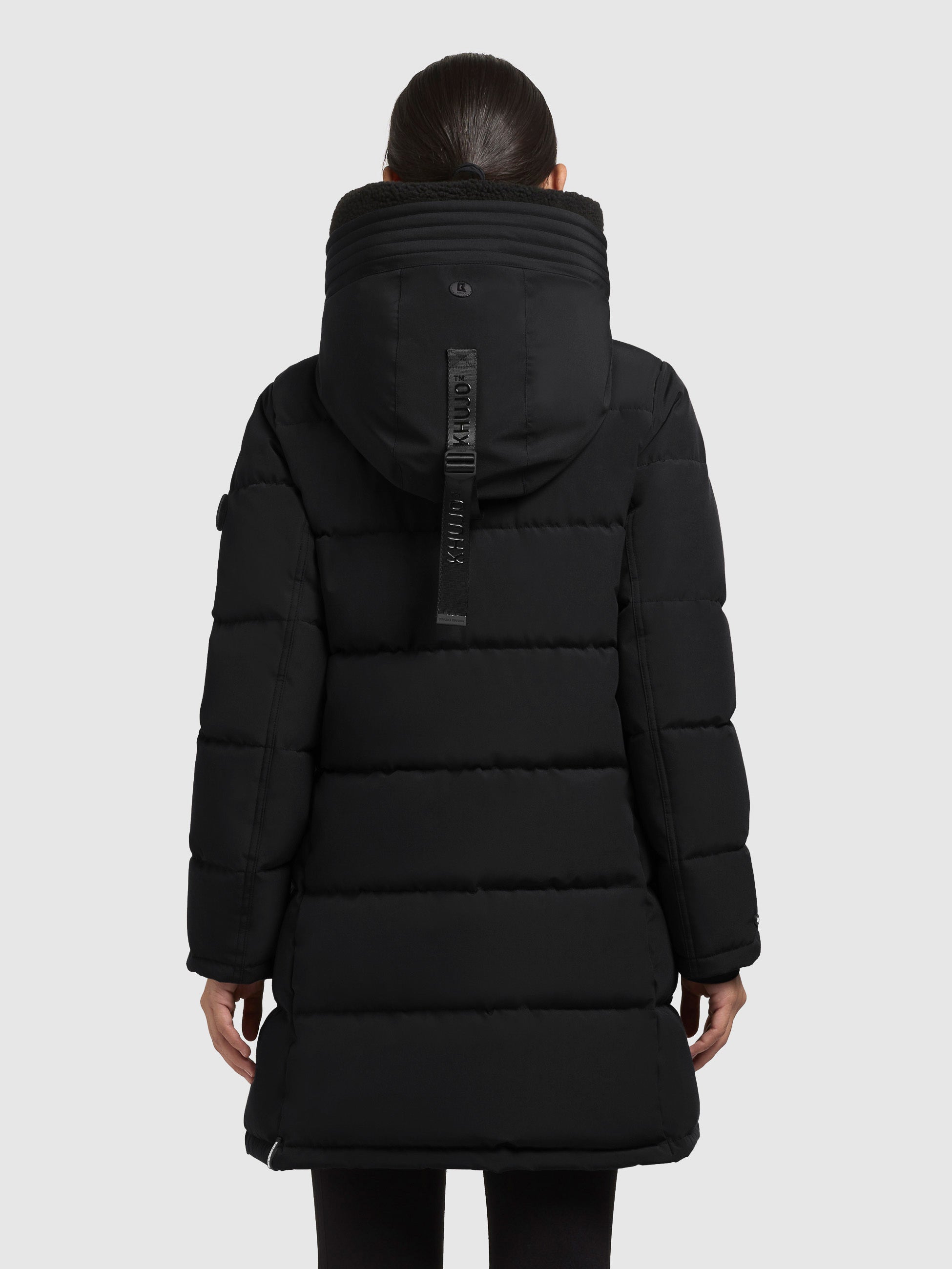 khujo-mantel-kelsi-black-kurzer-damen-steppmantel-mit-kunstfell-kapuze image 3