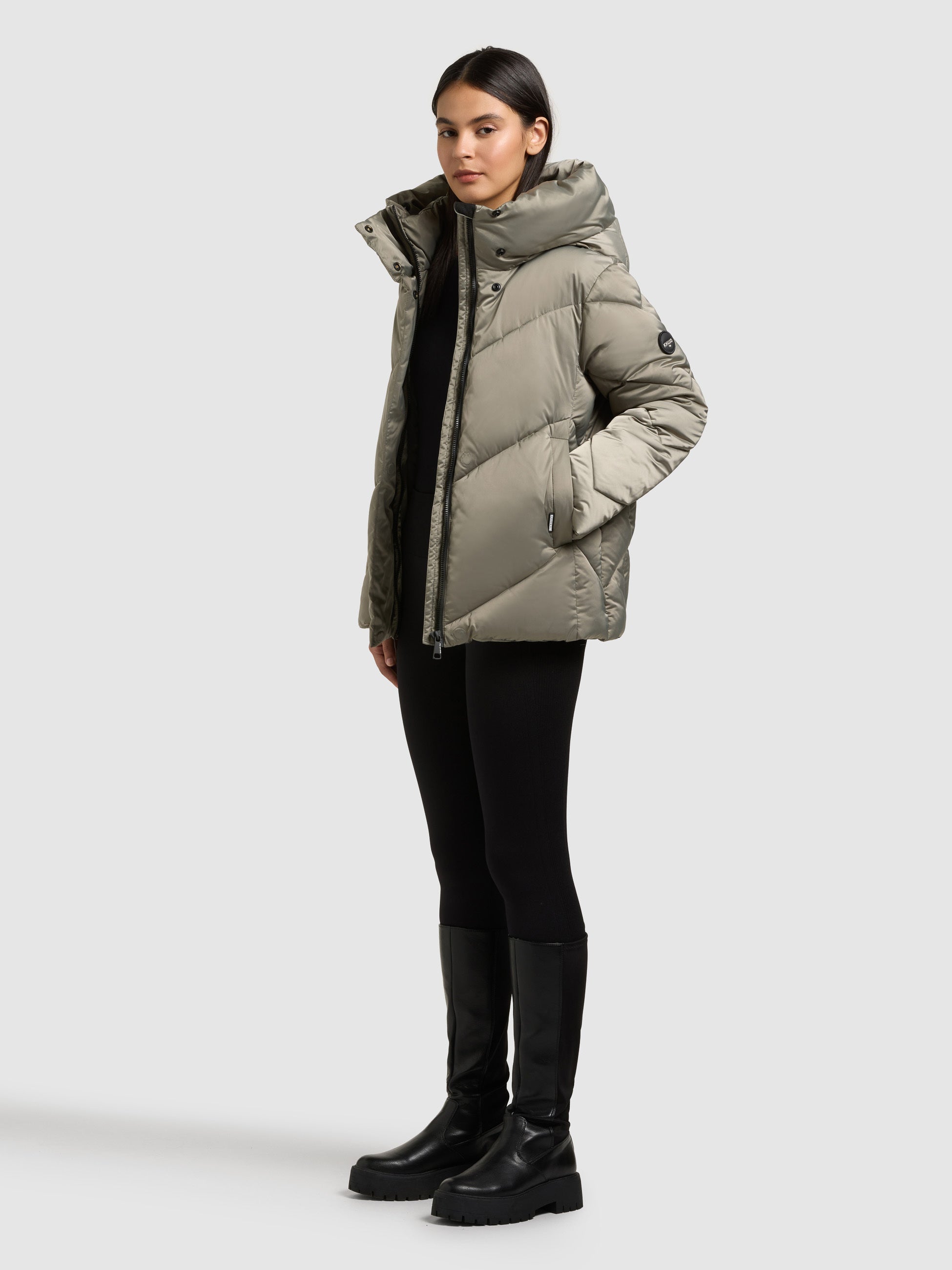 khujo-jacke-isett2-witcher-green-damen-winterjacke-h-ftlang-gl-nzend image 2