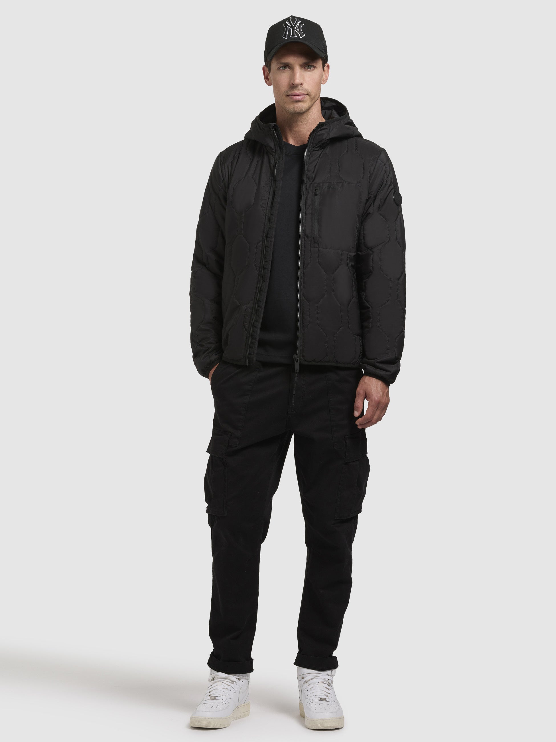 khujo-jacke-rhein-schwarz-h-ftlange-steppjacke-mit-kapuze image 2