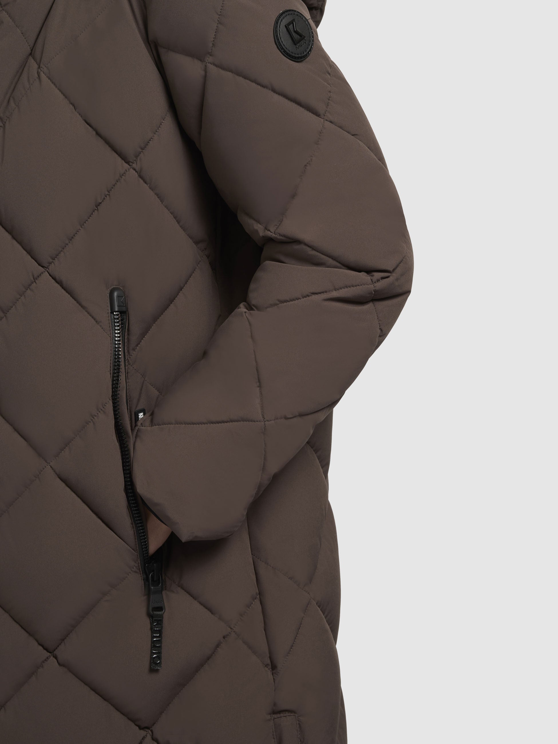 khujo-mantel-genti-taupe-dunkel-damen-steppmantel-wadenlang-regular-fit image 8