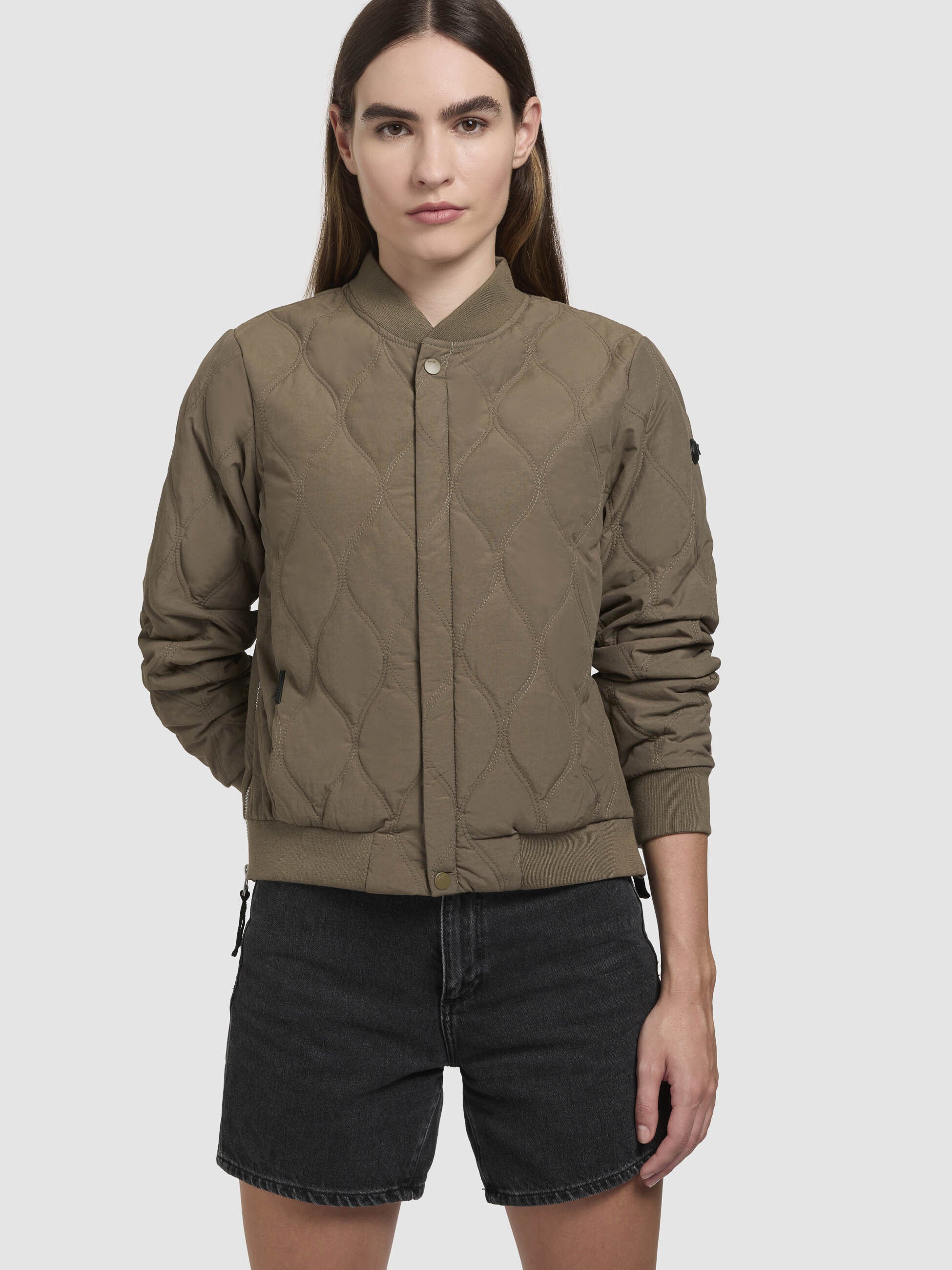 khujo-feen-damen-bomber-sommerjacke-khaki-h-ftlang image 8