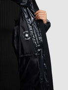 khujo-coat-rachel2-shiny-midnight-blue-steppmantel-damen image 8