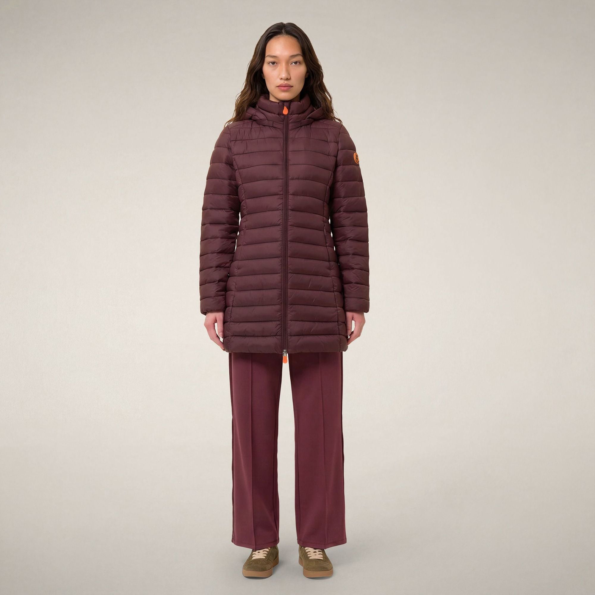 save-the-duck-carol-damen-steppmantel-lang-bordeaux-schwarz image 1