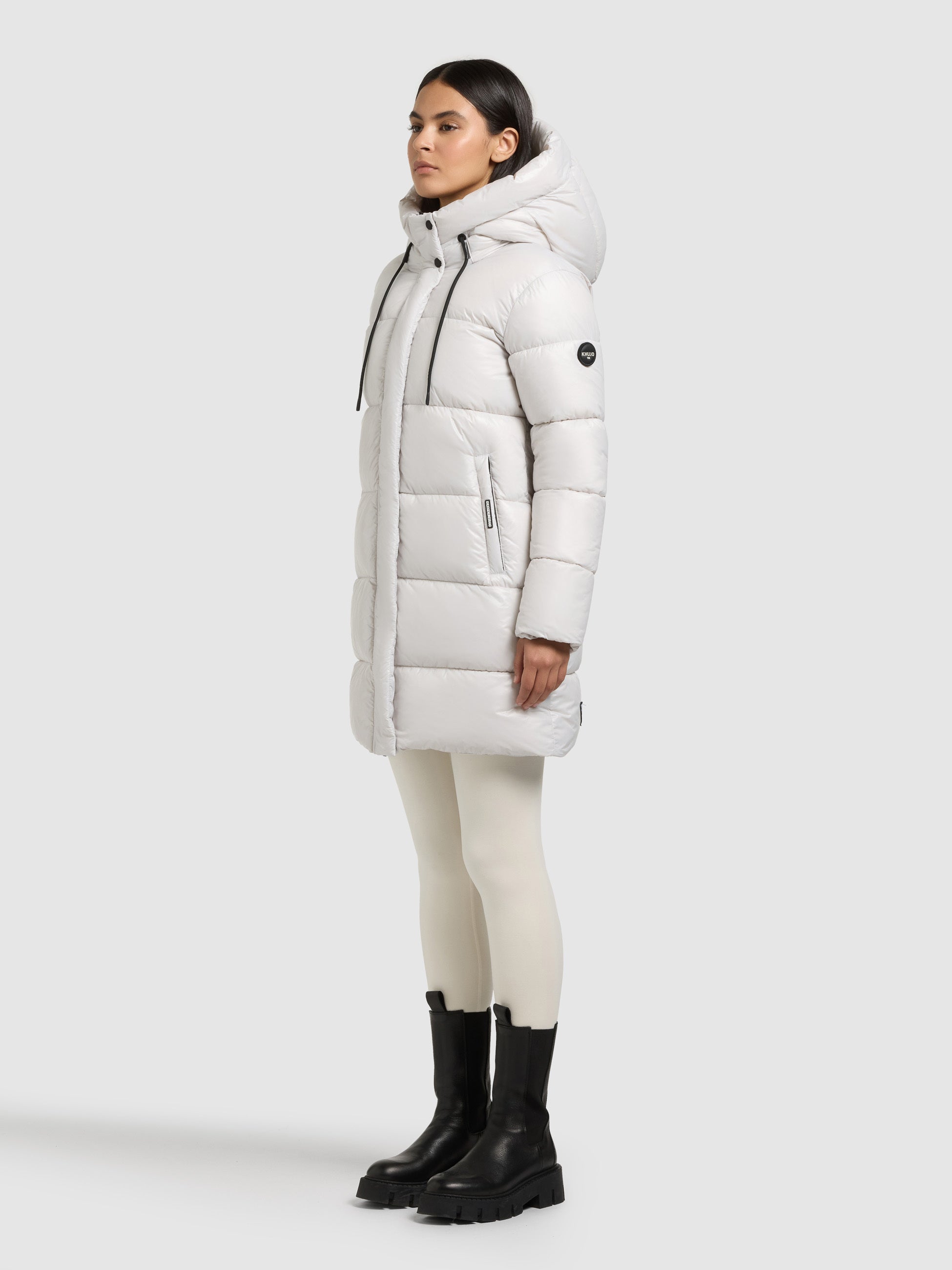 khujo-jacke-janou-flash-white-gl-nzende-stepp-winterjacke-mit-kapuze image 5