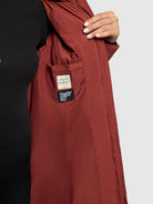 khujo-coat-aribay4-light-dark-red-langer-steppmantel-damen image 8