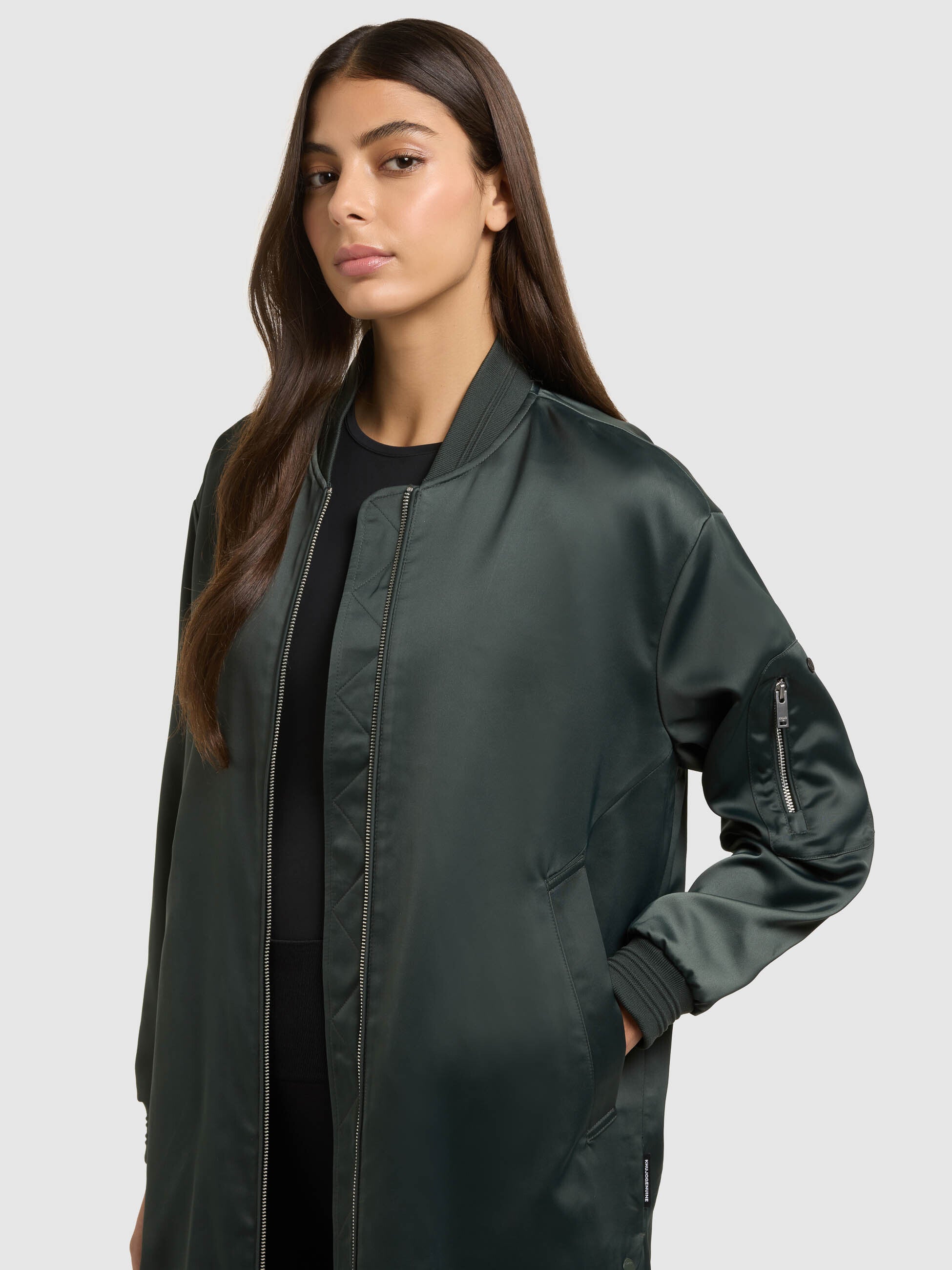 khujo-tindra-damen-blousonmantel-treetop-green image 7