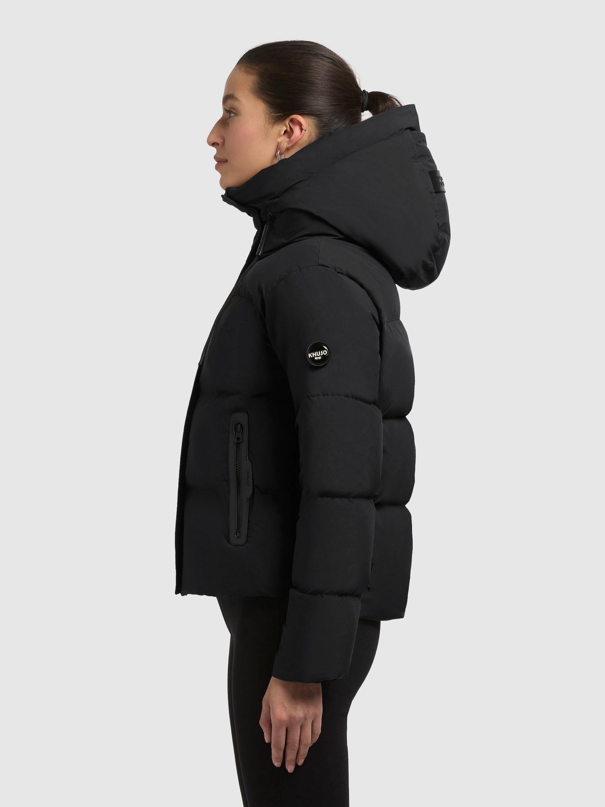 khujo-enits-steppjacke-matt-black-ultraleichte-damen-winterjacke-mit-kapuze image 5
