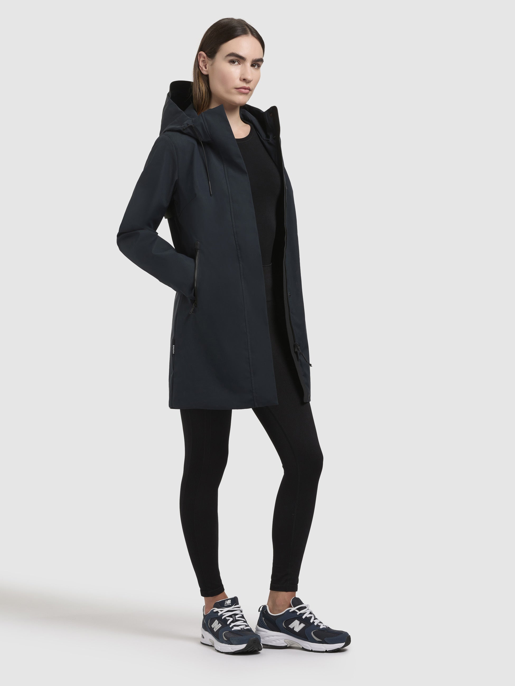 khujo-jacke-izaf3-dunkelblau-damen-regenjacke-wasserabweisend-mit-kapuze image 6