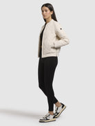 khujo-jacke-ange-hellbeige-steppjacke-bomberjacke-regular-fit image 2