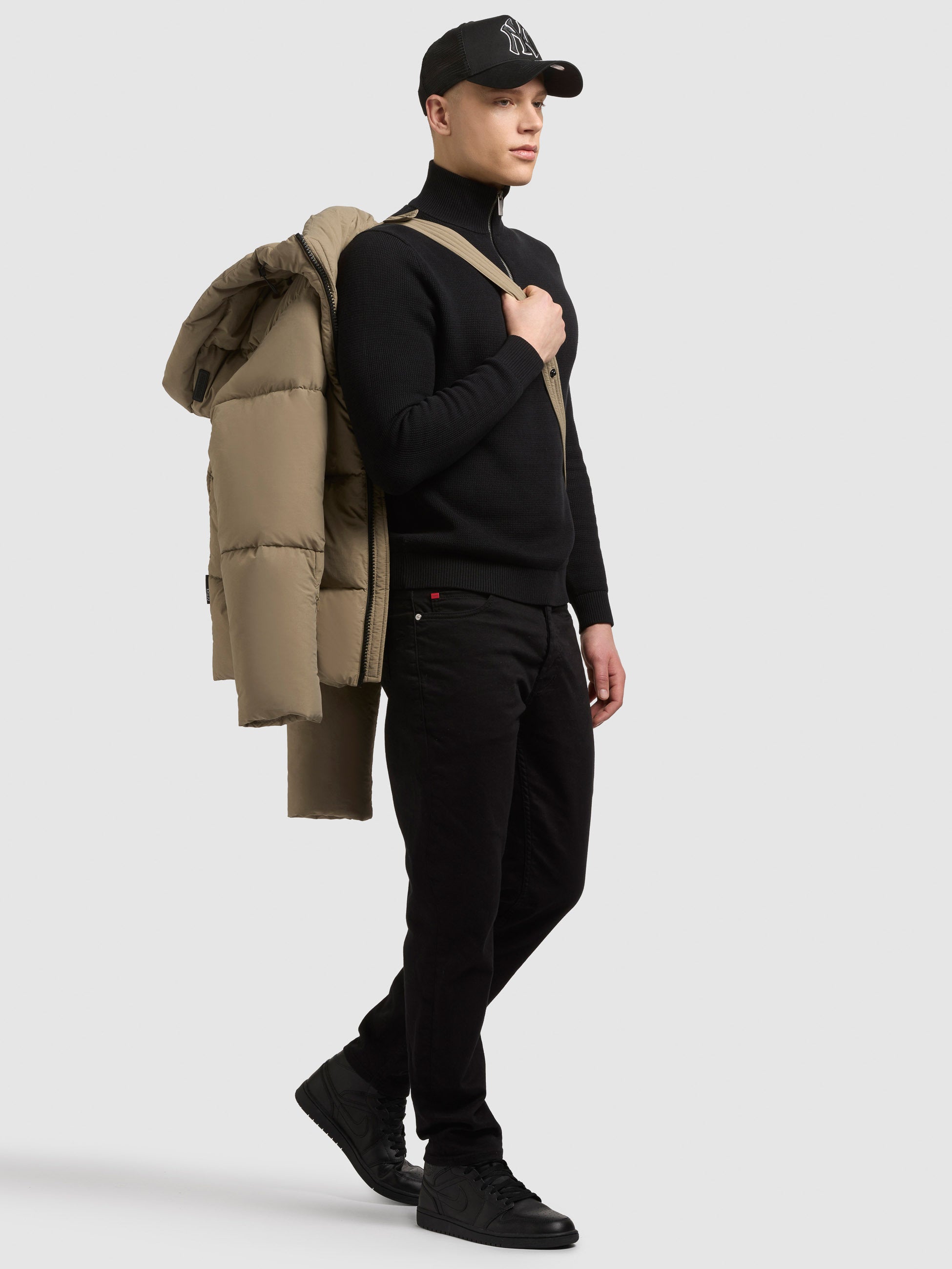 khujo-gaston-lichen-beige-herren-steppjacke-regular-fit-mit-kapuze image 8