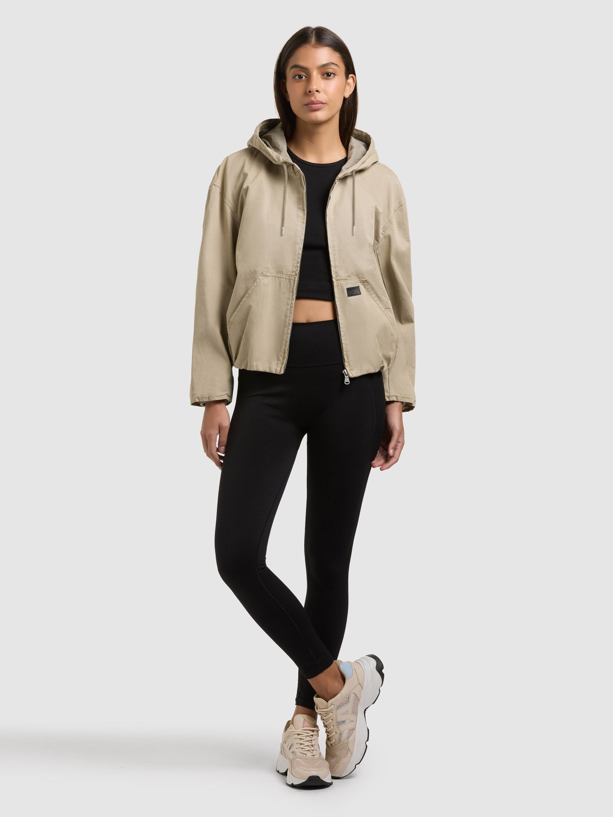 khujo-judy-damen-blousonjacke-mint-green-hoodie-style image 6