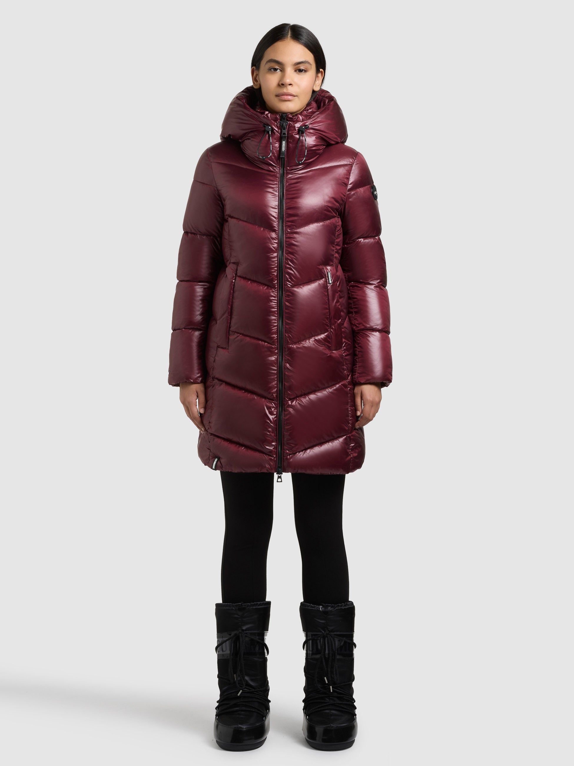 khujo-mantel-adriana-mahagoni-red-gl-nzender-steppmantel-slim-fit image 1