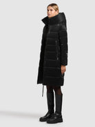 khujo-coat-jilias6-shiny-black-steppmantel image 2