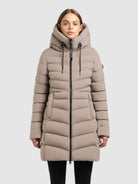 khujo-tuhani5-damen-steppmantel-greige-leichter-kurzmantel-slim-fit-matt image 4