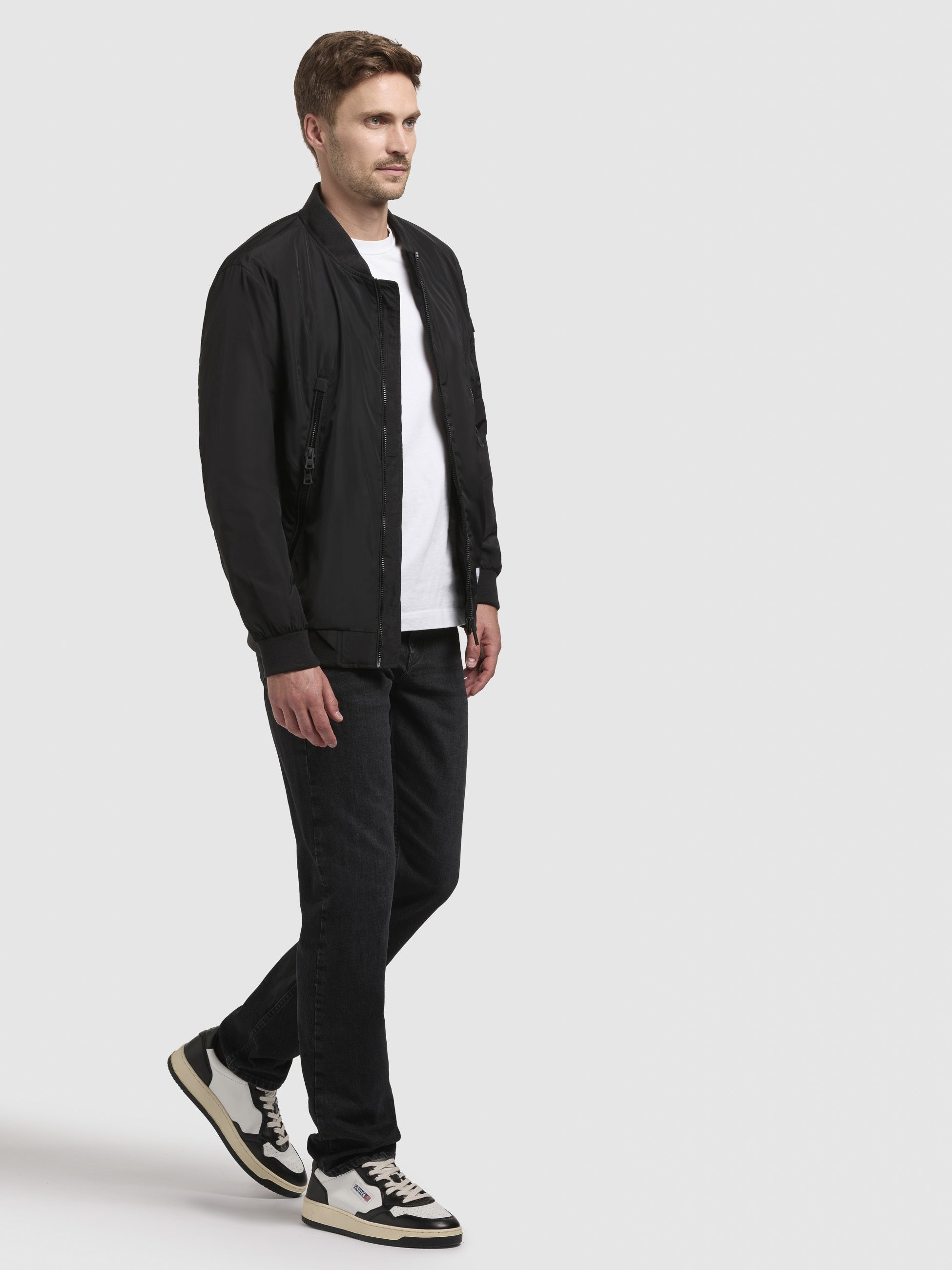 khujo-jacke-listener-schwarz-bomberjacke-blousonjacke-h-ftlang image 6