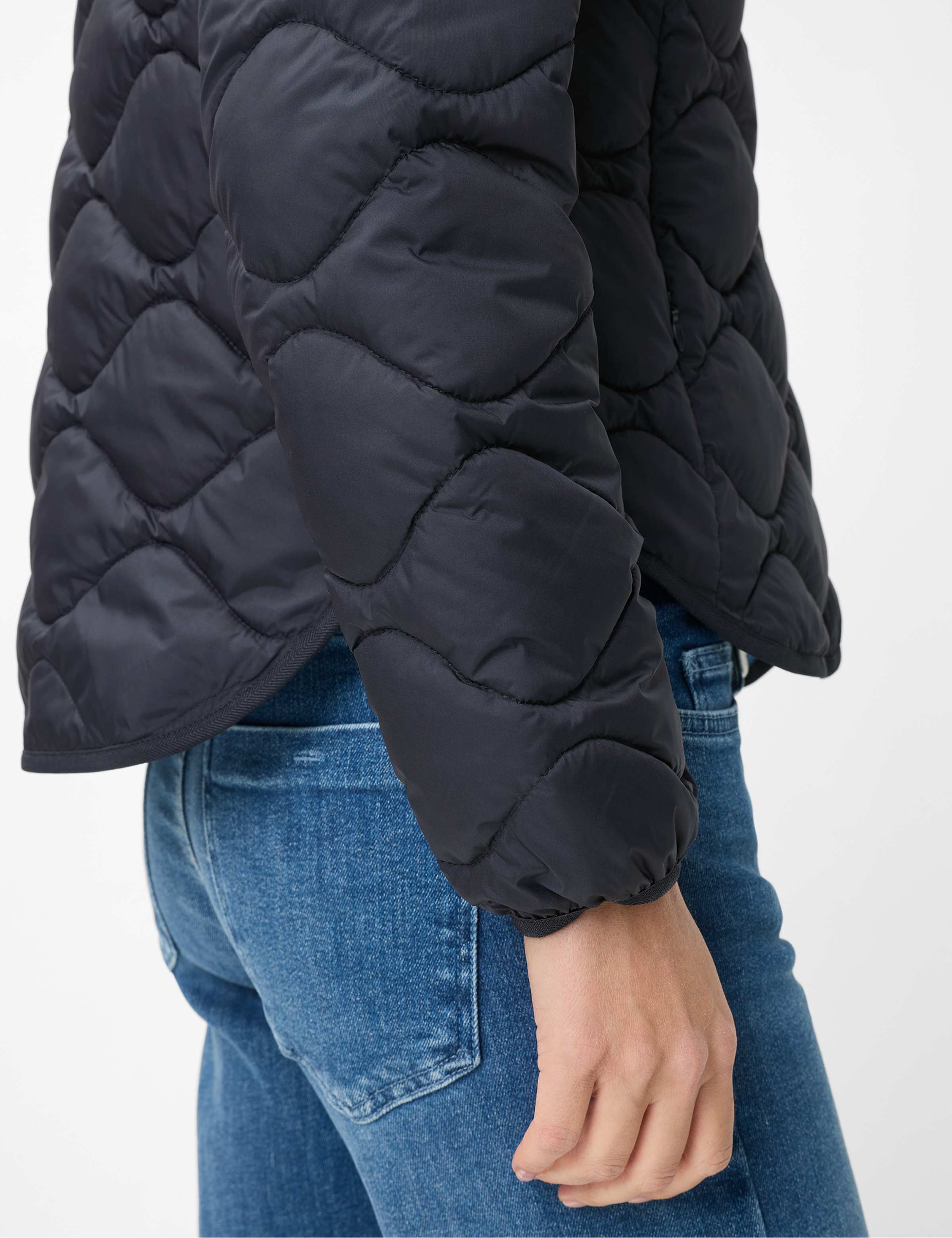 fuchs-schmitt-steppjacke-maastricht-damen-gerade-steppjacke-mit-wellenstepp image 4